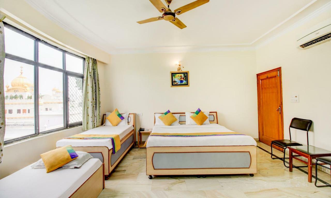 Treebo Trip Sonachi Hotels Амритсар Экстерьер фото