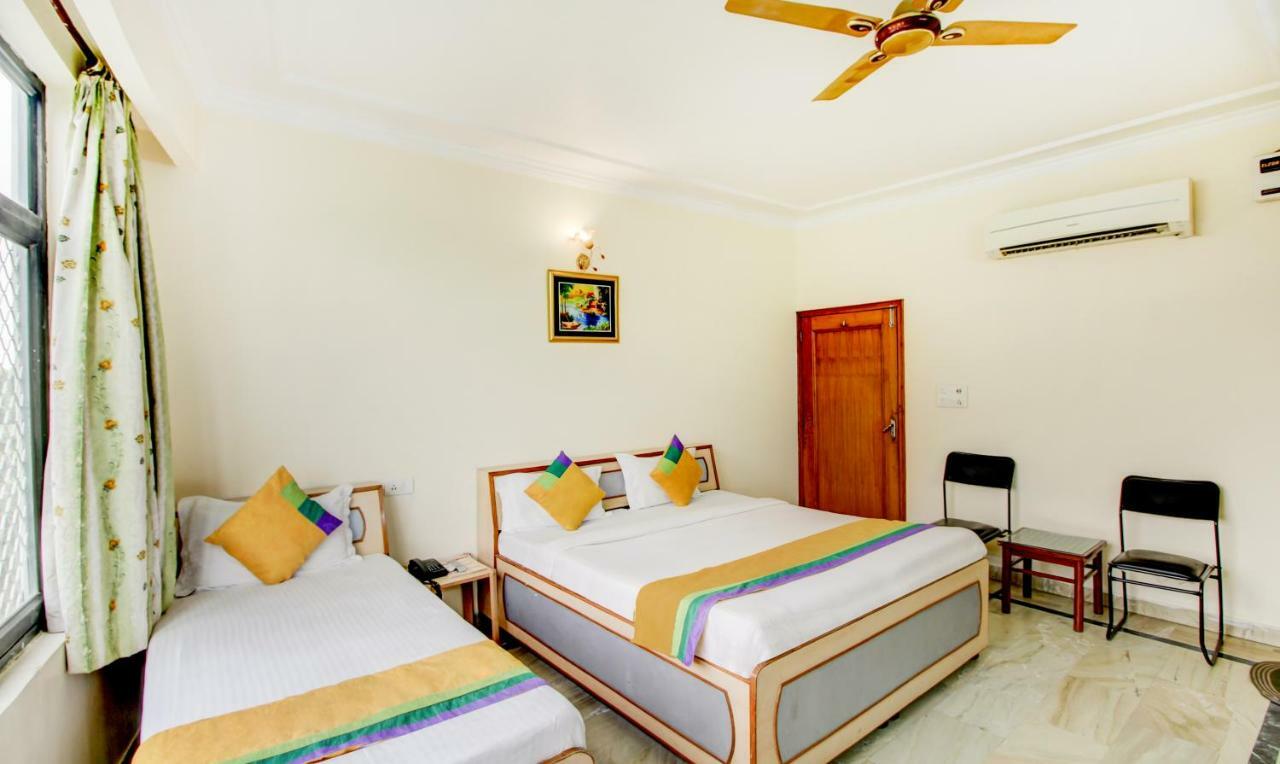 Treebo Trip Sonachi Hotels Амритсар Экстерьер фото